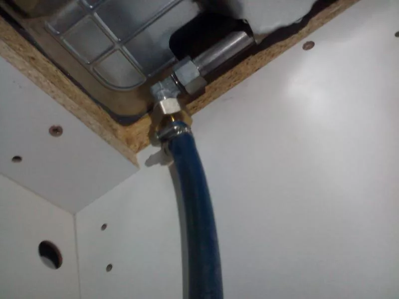 Как безопасно отключить газовую варочную панель Gorenje перед разборкой