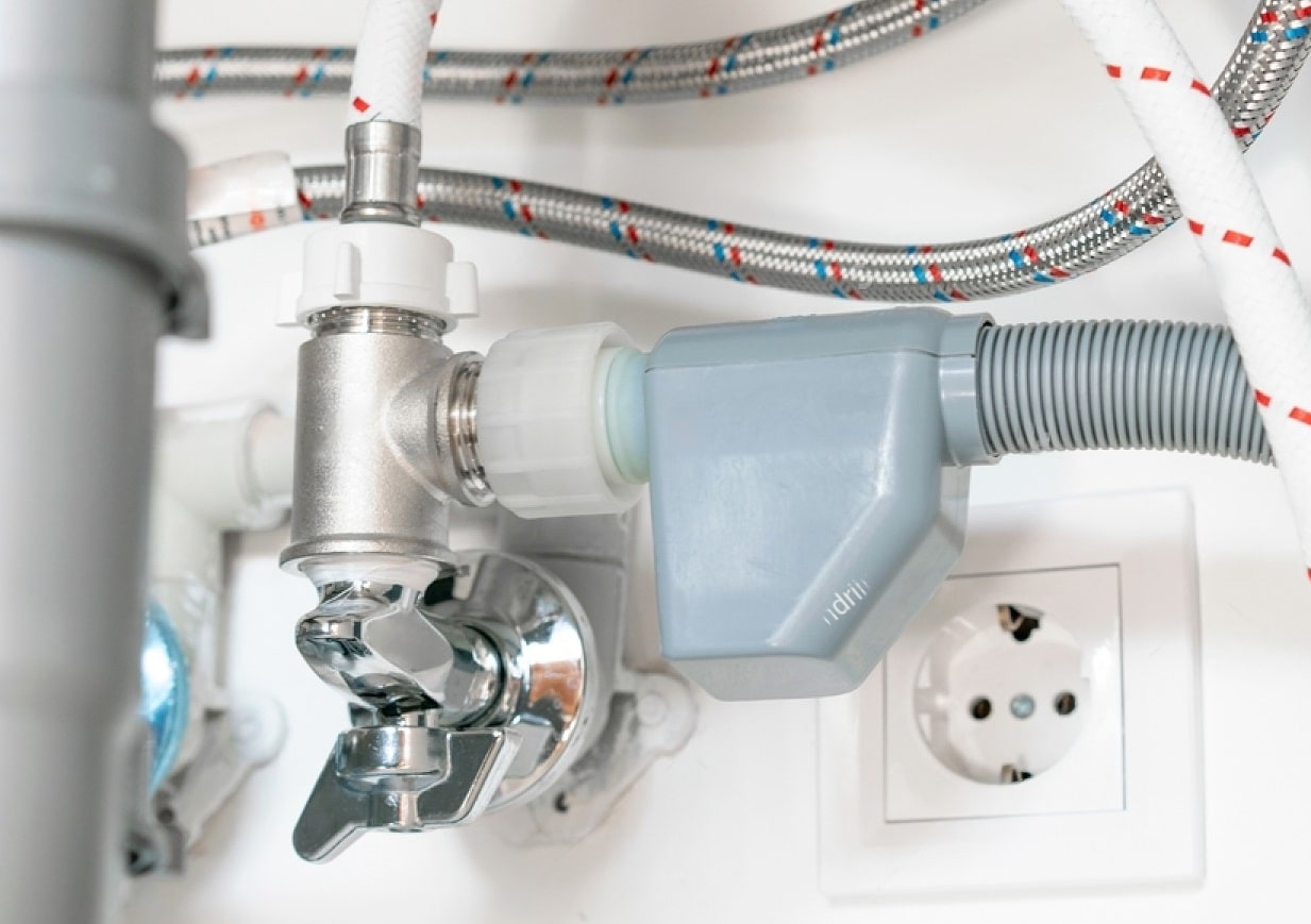 Как встроить посудомоечную машину в кухонный гарнитур Как встроить посудомоечную машину в кухонный гарнитур