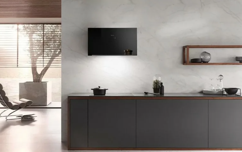 Какую вытяжку лучше купить в 2024 году: отзывы специалистов