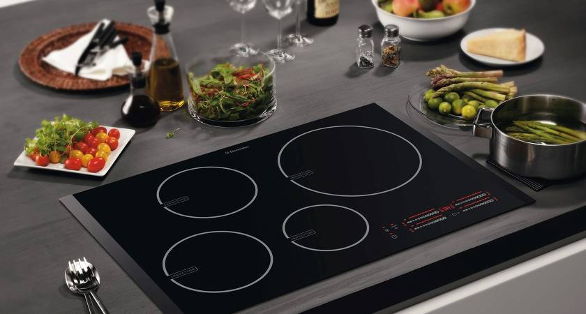 Ошибка Е1 на индукционной варочной панели Ошибка Е1 на индукционной варочной панели