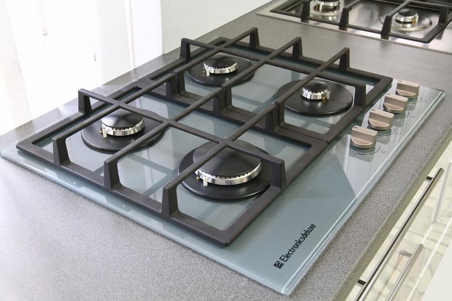 Как ухаживать за варочной панелью из закаленного стекла Как ухаживать за варочной панелью из закаленного стекла