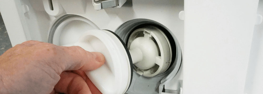  Почему течет вода снизу стиральной машины