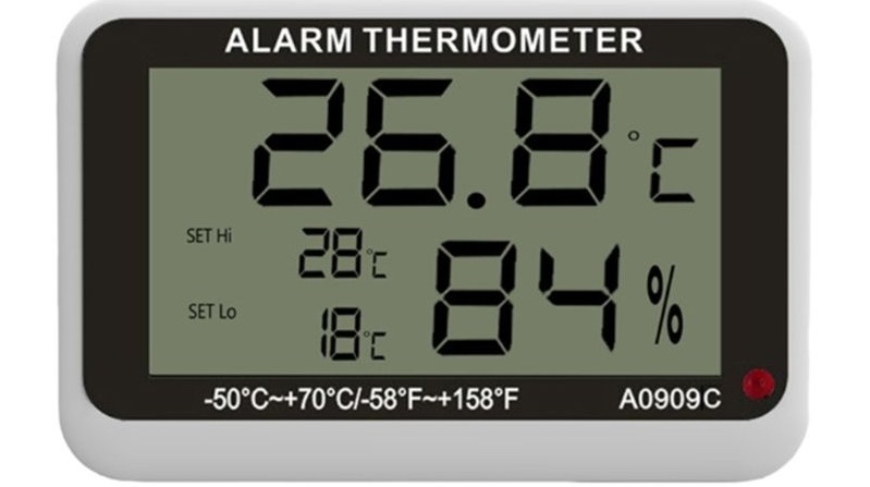 Намерзает лёд на задней стенке холодильника Намерзает лёд на задней стенке холодильника