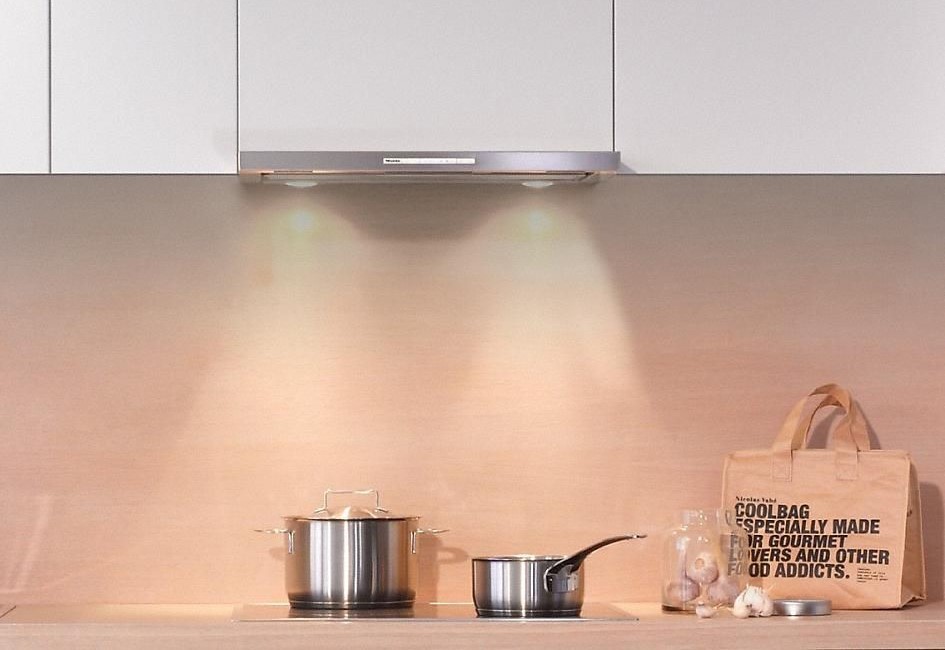 Как выбрать встраиваемую вытяжку