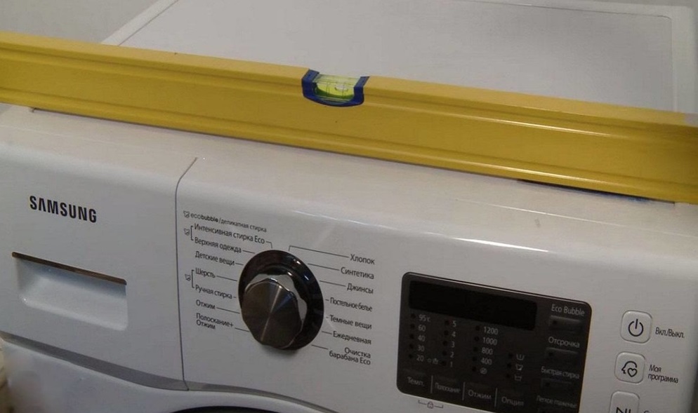 Как установить стиральную машину, чтобы она не прыгала и не вибрировала Как установить стиральную машину, чтобы она не прыгала и не вибрировала