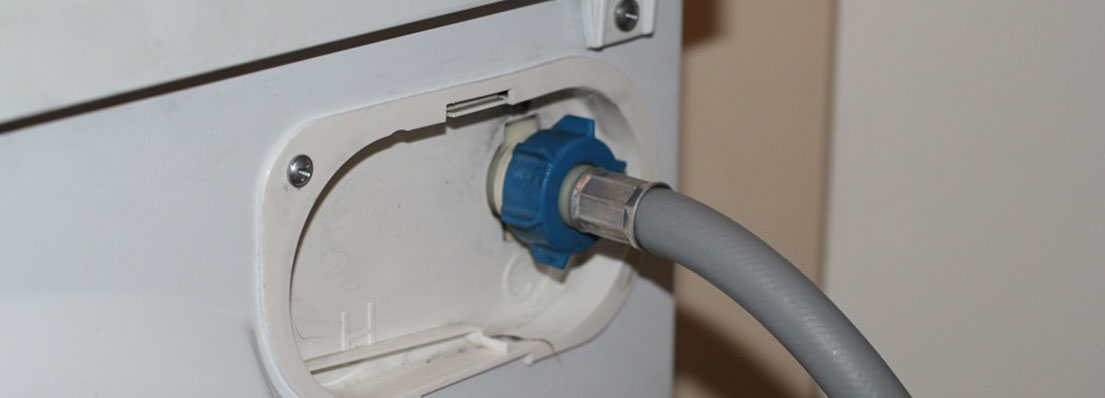 Стиральная машина плохо набирает воду Стиральная машина плохо набирает воду