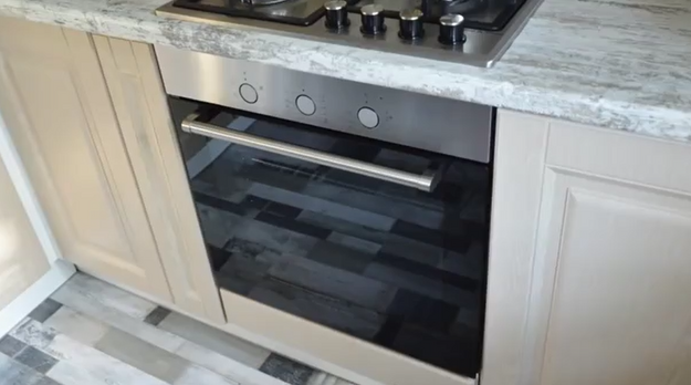 Электрический духовой шкаф Zigmund Shtain E 175 B (video 1)