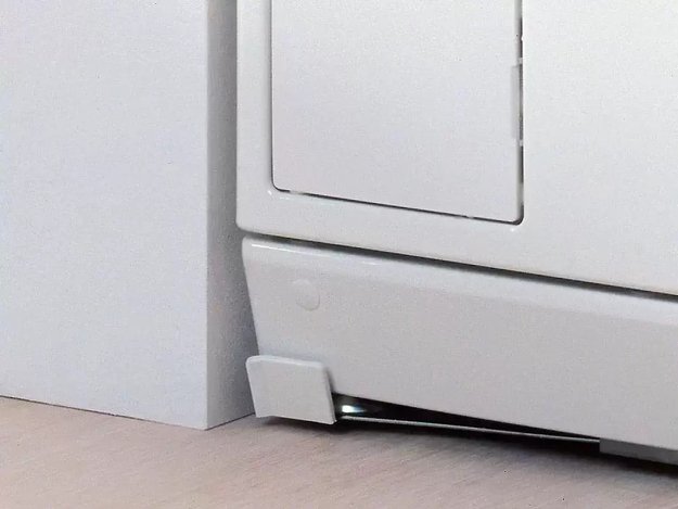 Стиральная машина Miele WW650WCS новая с витрины (вмятина на корпусе) (preview 4)