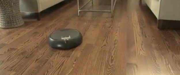 Робот-пылесос iRobot Braava Jet 240 (video 1)