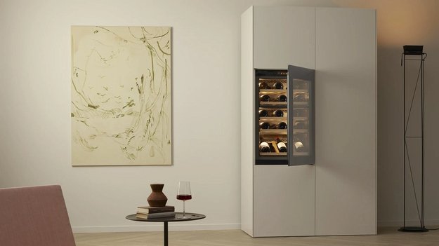 Встраиваемый винный шкаф V-ZUG WineCooler V4000 90 WC4T-51102 R черное стекло (preview 3)