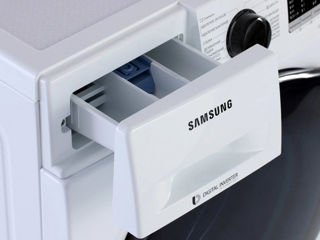 Стирально-сушильная машина Samsung WD70J5410AW (preview 5)