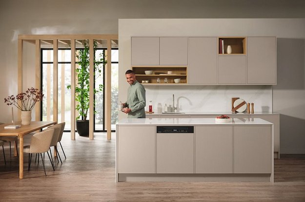 Встраиваемая посудомоечная машина Miele G 7210 SCi OBSW (preview 3)