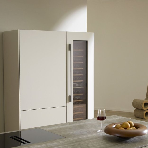 Встраиваемый винный шкаф V-Zug WineCooler V6000 Supreme WC6T-51097 R (preview 3)