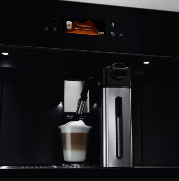 Встраиваемая кофемашина Electrolux KBC85Z (preview 9)