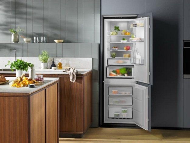 Встраиваемый холодильник Electrolux ENC8MC19S (preview 10)