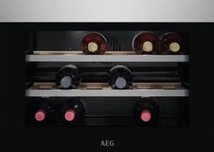 Винный шкаф AEG KWK884520M фото 3 в Екатеринбурге