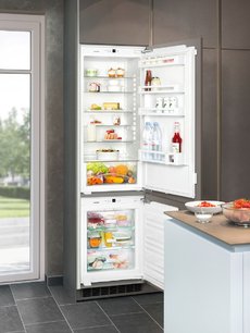 Встраиваемый холодильник Liebherr SBS 33I2 (комбинация из моделей IK 2320 и IG 1024) фото 2 в Екатеринбурге