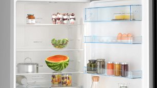 Двухкамерный холодильник Bosch KGN56CX30U фото 3 в Екатеринбурге