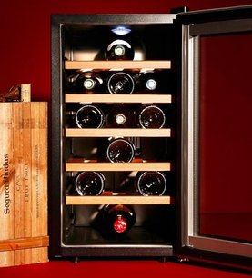 Винный шкаф La Sommeliere LS18KB фото 3 в Екатеринбурге