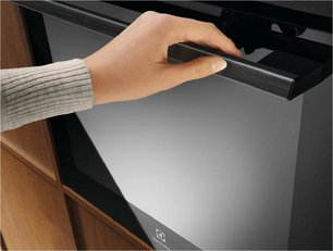 Духовой шкаф Electrolux LOE8F38Z фото 4 в Екатеринбурге