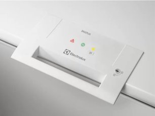 Морозильный ларь Electrolux EC4201AOW фото 4 в Екатеринбурге