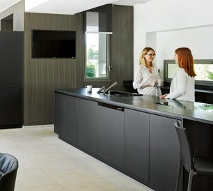 Встраиваемый мультитемпературный винный шкаф EuroCave S-INSP-S I-090022-S фото 4 в Екатеринбурге