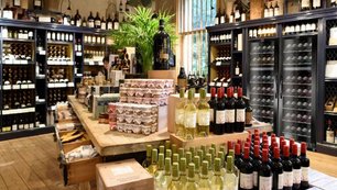 Винный шкаф Dometic MaCave S117FG VinoView Double фото 4 в Екатеринбурге