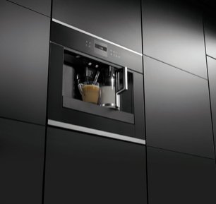Встраиваемая кофемашина Куперсбуш CKV 6550.0 S2 Black Chrome фото 2 в Екатеринбурге Встраиваемая кофемашина Kuppersbusch CKV 6550.0 S2 Black Chrome фото 2 в Екатеринбурге