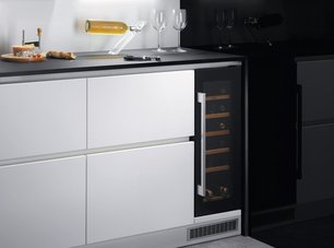 Винный шкаф AEG SWB63001DG фото 4 в Екатеринбурге