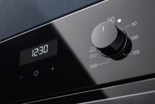 Духовой шкаф Electrolux OEE5C61Z фото 3 в Екатеринбурге