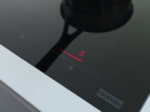 Варочная панель со встроенной вытяжкой Franke FMA 8391 HI фото 4 в Екатеринбурге