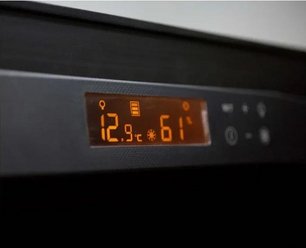 Монотемпературный винный шкаф EuroCave V-REVEL-L R-400016-L2B фото 4 в Екатеринбурге