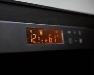 Монотемпературный винный шкаф EuroCave V-REVEL-L R-400020-L2W фото 2 в Екатеринбурге