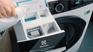 Стиральная машина Electrolux EW8F1R69SA фото 2 в Екатеринбурге