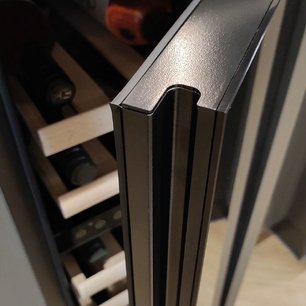 Винный шкаф Dunavox DAUF-17.58DBH фото 3 в Екатеринбурге