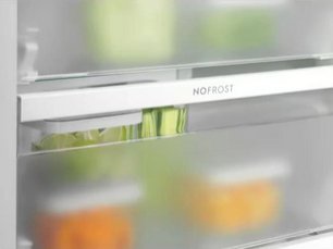 Встраиваемая морозильная камера Electrolux KUN7NE18S фото 3 в Екатеринбурге