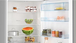 Двухкамерный холодильник Bosch KGN56CI30U фото 4 в Екатеринбурге