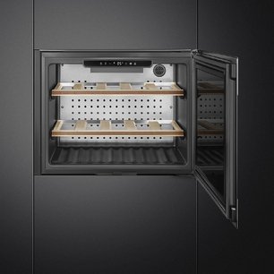 Встраиваемый винный холодильник Smeg CVI320XE фото 3 в Екатеринбурге