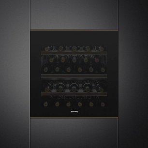 Встраиваемый холодильный шкаф для вина Smeg CVI629NR3 фото в Екатеринбурге
