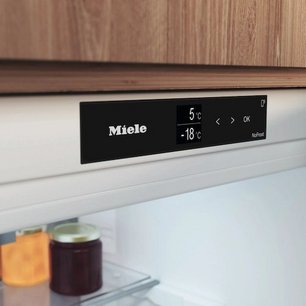 Встраиваемый холодильник Miele KFN 7844 C фото 4 в Екатеринбурге