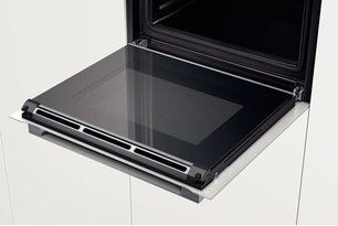 Духовой шкаф Bosch HBG 672BW1F фото 4 в Екатеринбурге