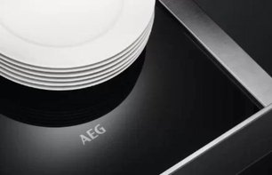 Встраиваемый ящик для подогрева посуды AEG KDK911424T фото 2 в Екатеринбурге
