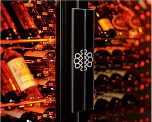 Витрина для хранения вина EuroCave 9090V фото 2 в Екатеринбурге