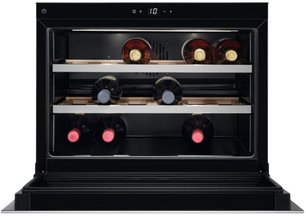 Встраиваемый винный шкаф AEG KWE884520M фото 2 в Екатеринбурге