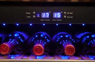 Винный шкаф Cold Vine C154-KST2 фото 4 в Екатеринбурге