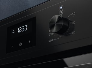 Духовой шкаф Electrolux EOF3C50H фото 3 в Екатеринбурге