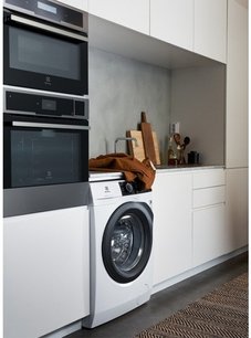 Стирально-сушильная машина Electrolux EW7WR468W фото 4 в Екатеринбурге