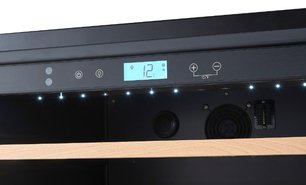 Встраиваемый под столешницу винный шкаф Селлар Приват CP051-1TBH фото 2 в Екатеринбурге Встраиваемый под столешницу винный шкаф CellarPrivate CP051-1TBH фото 2 в Екатеринбурге