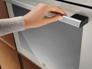 Духовой шкаф Electrolux LOE8F38S фото 3 в Екатеринбурге