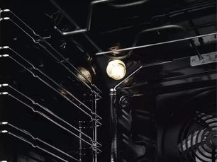 Духовой шкаф Electrolux EOB6220AOR фото 3 в Екатеринбурге